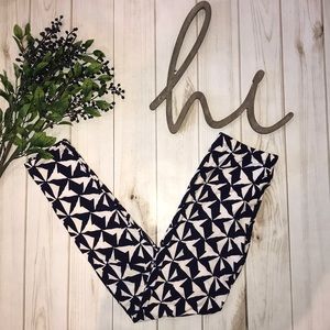 Navy and White Geometric Patterned Leggings